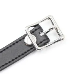 Ball Gag hingav must/punane