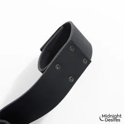 Painduv bondage-latt