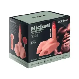XISE Michael masturbaattori värinällä ja työntöliikkeellä