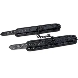 BLACK SAPPHIRE nilkkaraudat vegaaninahasta