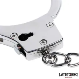 LATETOBED BDSM LINE metalliset käsiraudat 252 g