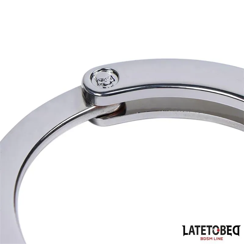LATETOBED BDSM LINE metalliset käsiraudat 252 g