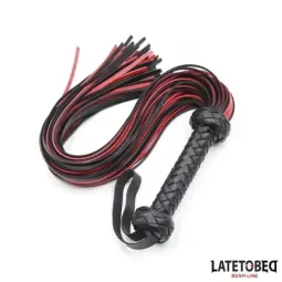 LATETOBED Flogger 65 cm piiska, musta-punainen