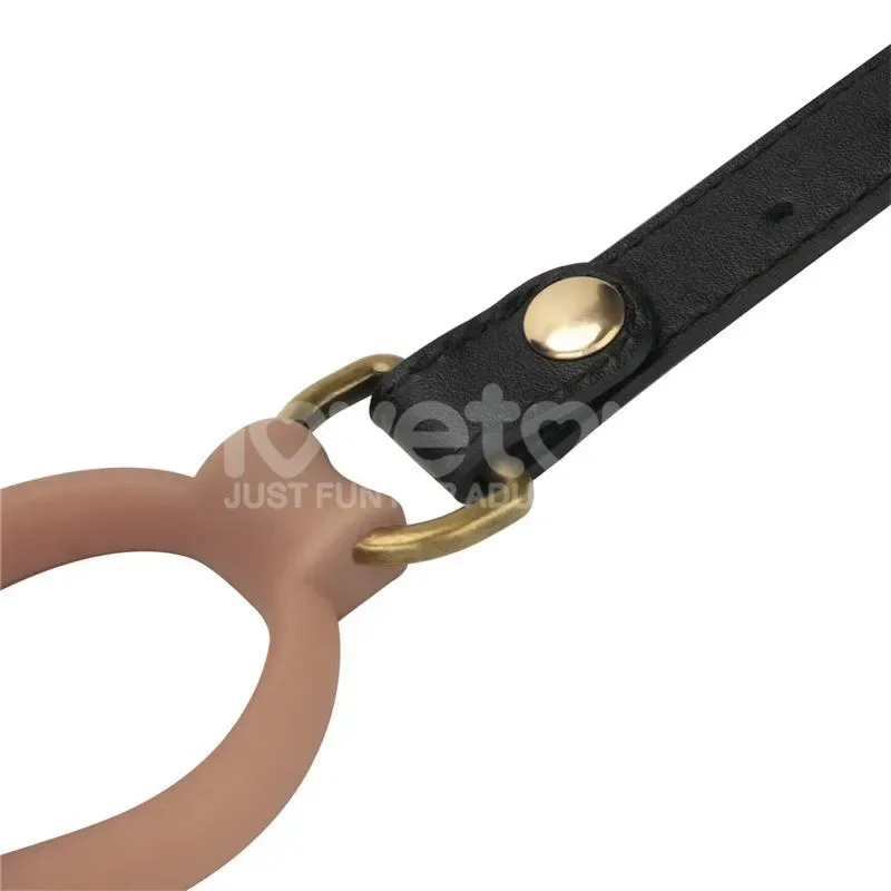 LOVETOY Ingen strap-on ontolla silikonidildolla